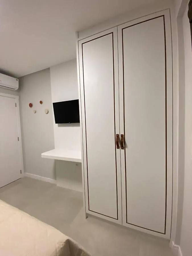 Recanto Bohouse - Apartamento Pertinho Da Praia. Apartamento Bombinhas