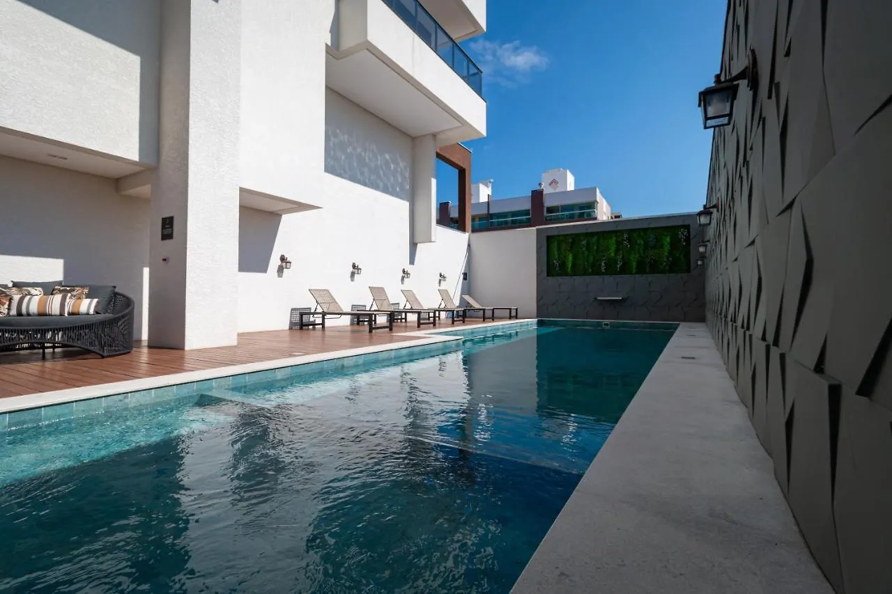 Recanto Bohouse - Apartamento Pertinho Da Praia. Apartamento Bombinhas